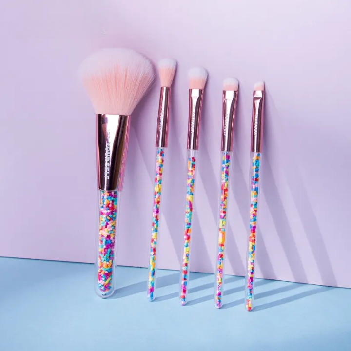 Rainbow Make up brush set